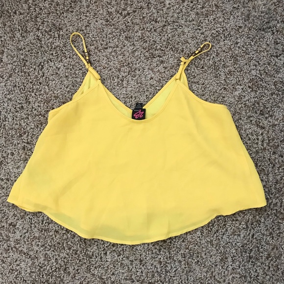 Crop top - Picture 3 of 5